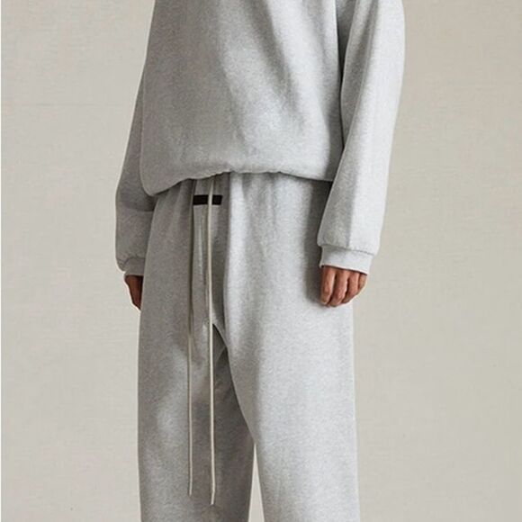 FEAR OF GOD ESSENTIALS LIGHT HEATHER GREY CREW NECK SWEATSHIRT NWT SIZE L - Picture 5 of 6